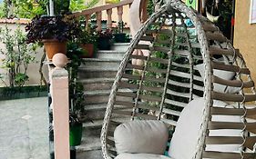 Nikas Guest House